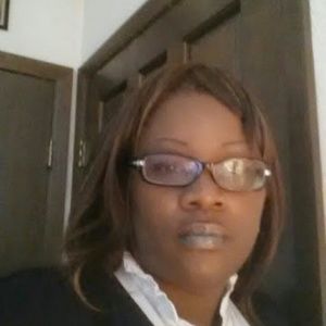 Meet your Posher, Mimi